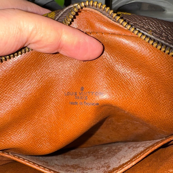 Vintage Louis Vuitton Danube Brown Monogram with Free COA - Picture 6 of 6